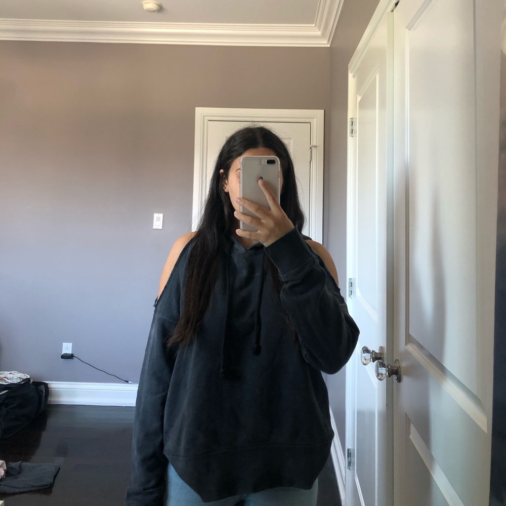 L. A. Hearts cutout shoulder hoodie